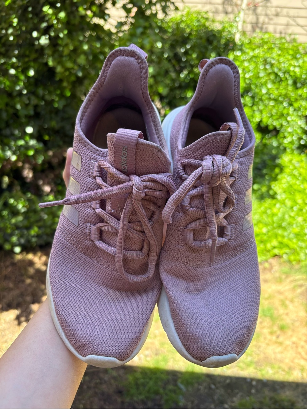 Adidas Women's Cloudfoam Pure 2.0 Sneakers in size 7